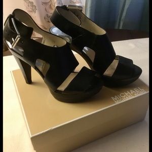 MICHAEL KORS Platform Heels-Blk-Strappy-7M-Leather